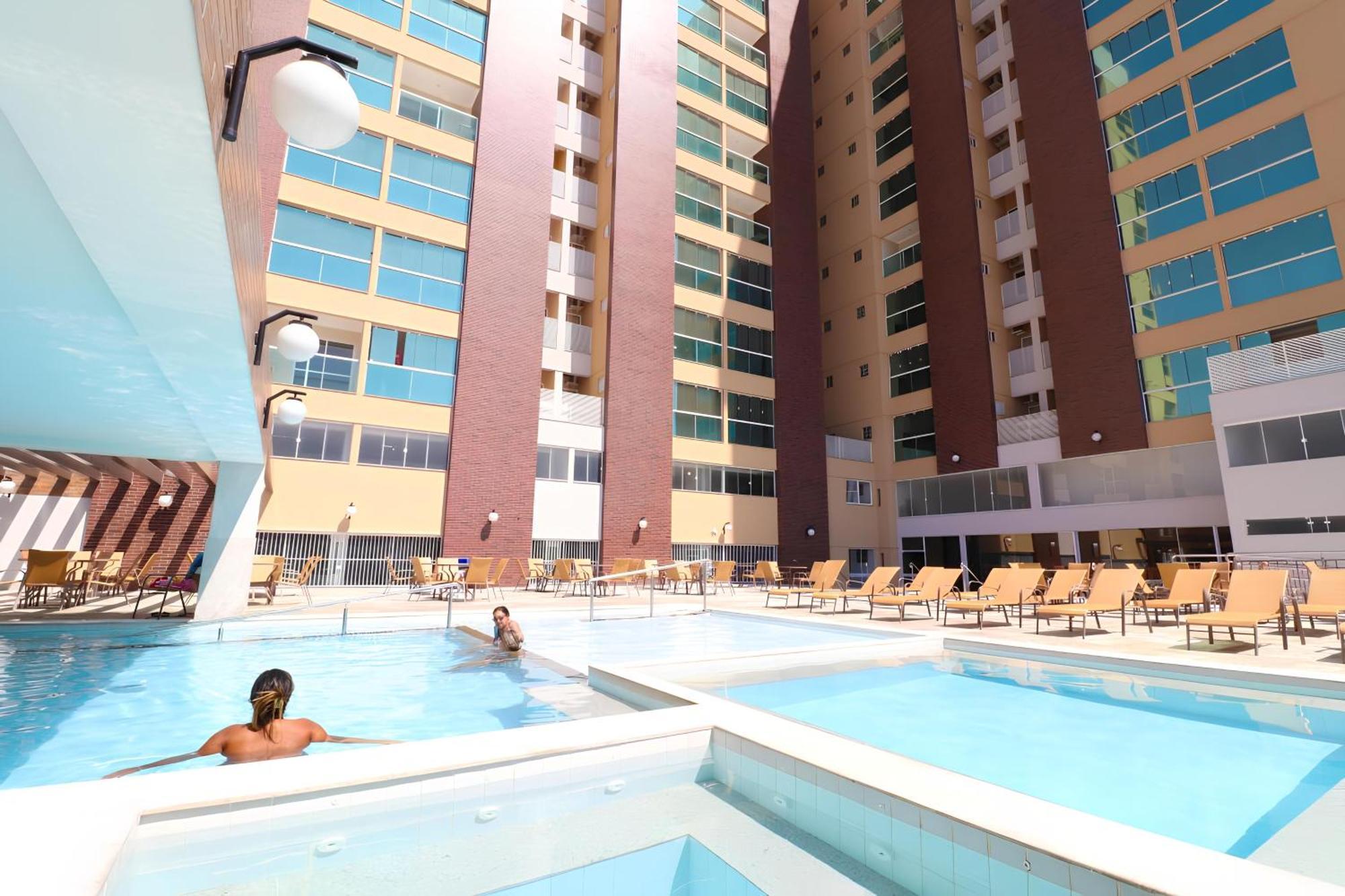 Piazza Diroma Com Acesso Ao Acqua Park Apartment Caldas Novas Exterior photo