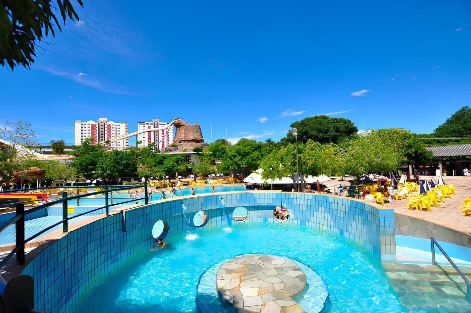 Piazza Diroma Com Acesso Ao Acqua Park Apartment Caldas Novas Exterior photo